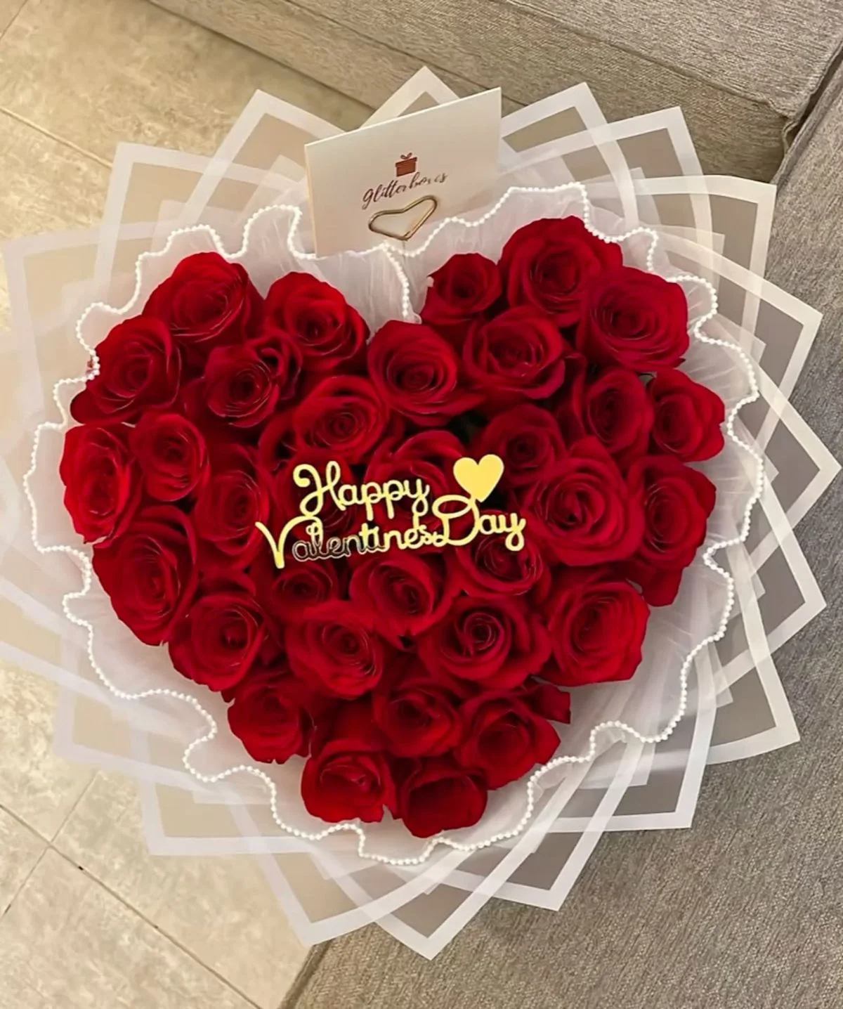 Dominio Absoluto - 52 rosas rojas