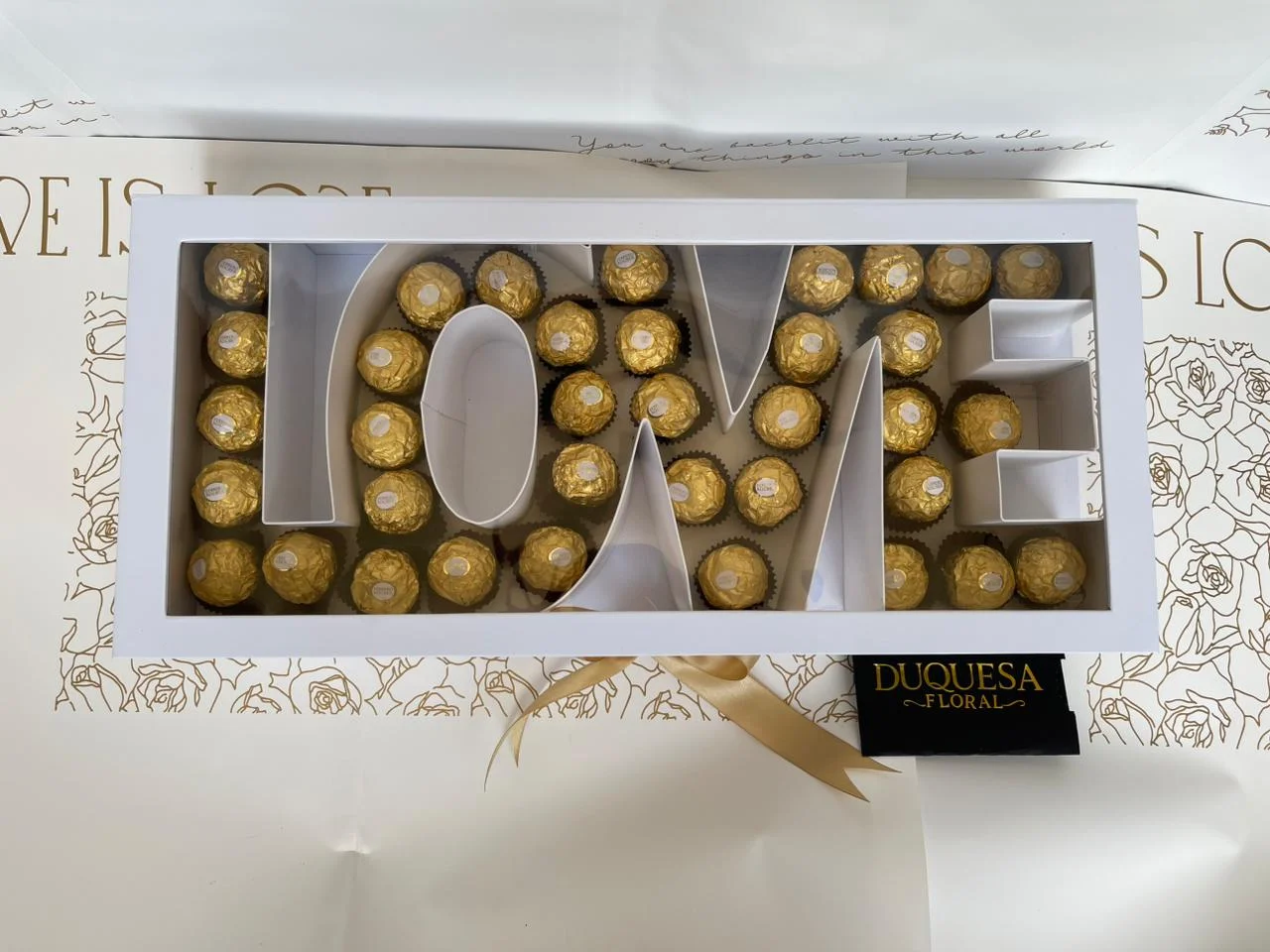 Poder Puro - Caja LOVE con 36 bombones