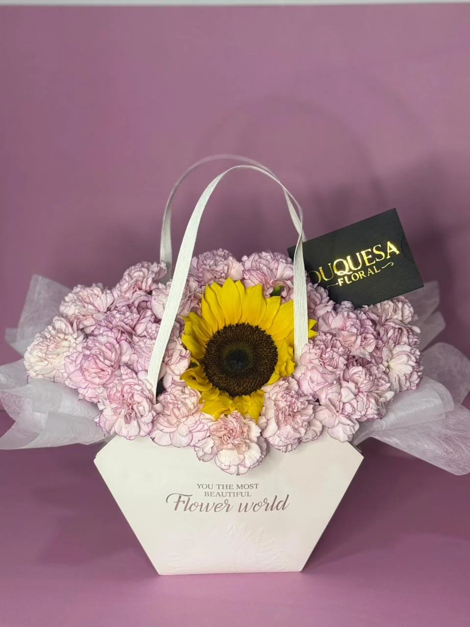 Mi Mundo Mamá - Bolsa Flower World con girasol y claveles rosa