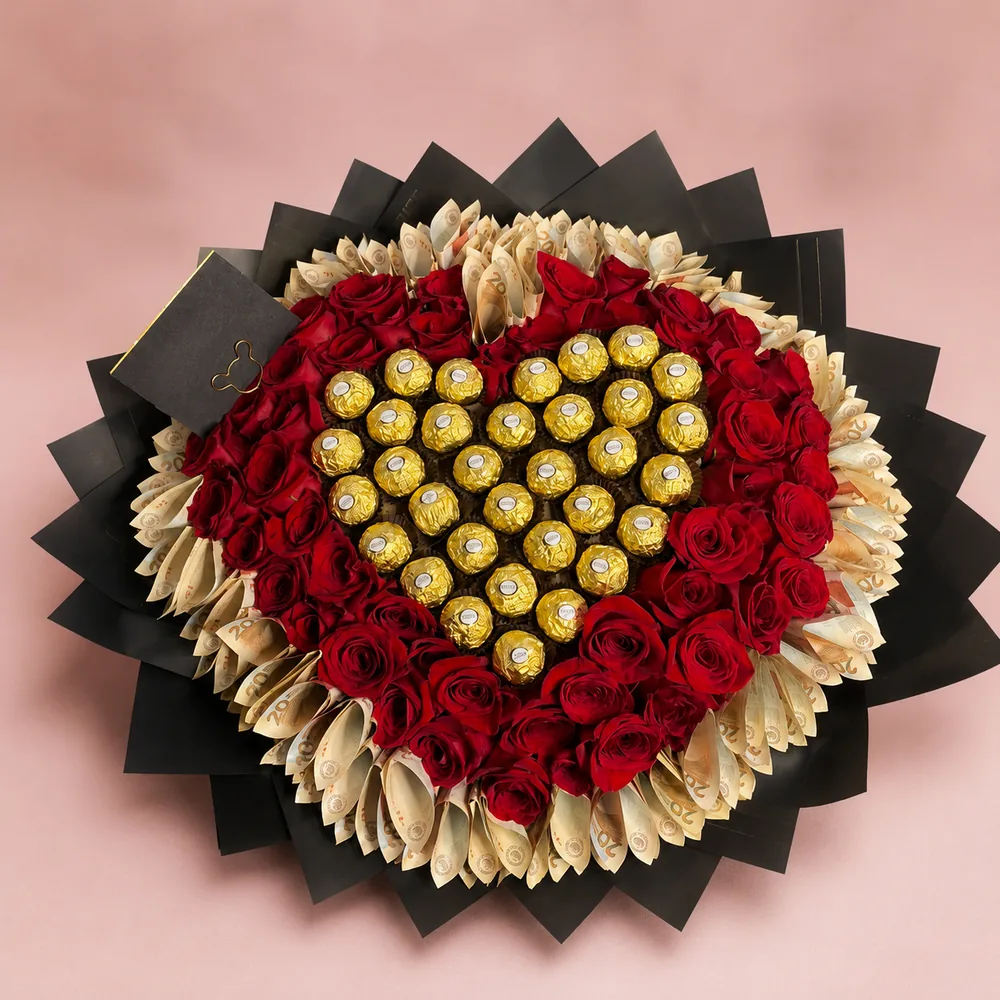 Corazón Ferrero - Arreglo en forma de corazón con Ferrero Rocher, rosas rojas y billetes